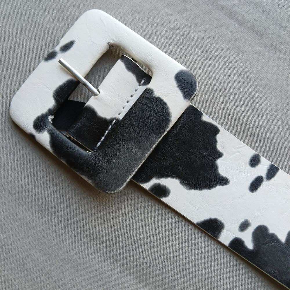 Nasty Gal Cow Can I Help You Faux Leather Chunky Belt waist size 30" - 37" - Picture 3 of 16